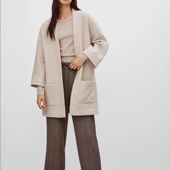 Aritzia Jacket - XXS - Picture 4 of 10